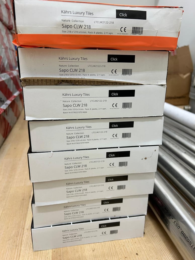 Vinyylilankku Kährs Luxury Tiles, Sapo CLW 218 lukkopontillinen